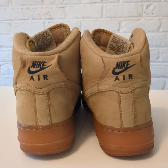 Nike Air Force 1 High Flax Wheat Brown 922066-203 Youth Shoes size 7Y - Picture 2 of 12